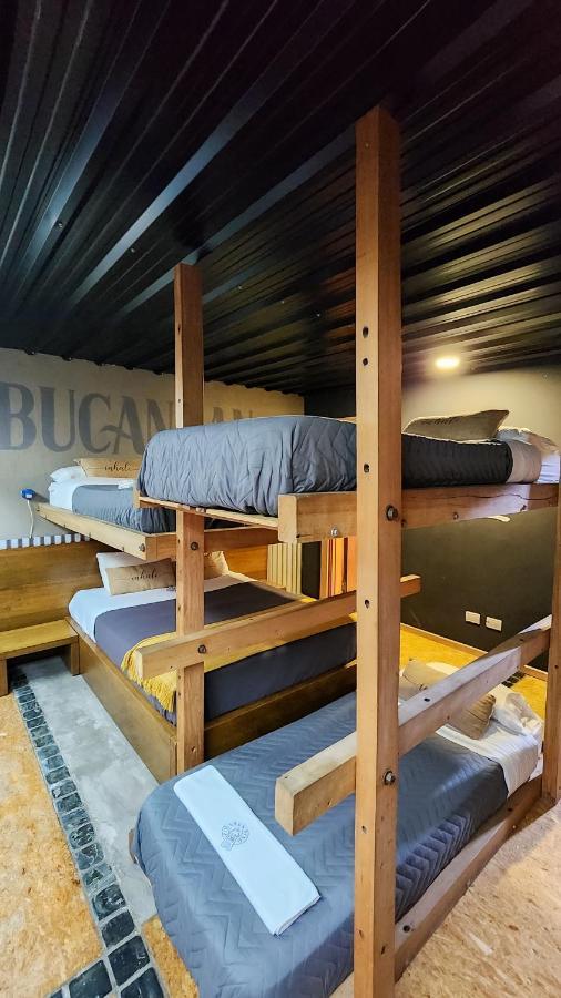 Bucanaan Hostel Boutique Кордова Номер фото
